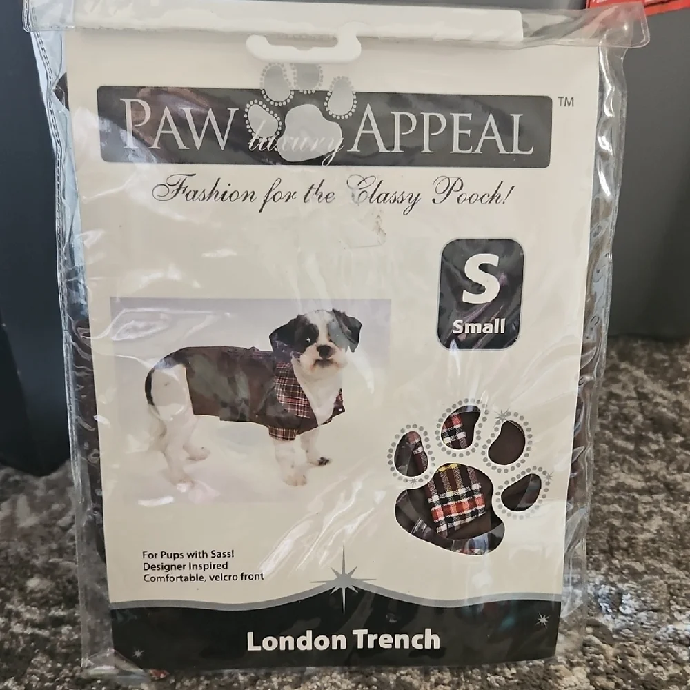 London Trench Pet Outfit